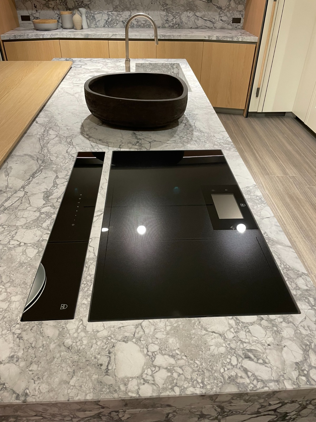 materiali piano cucina